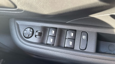 Vauxhall Frontera 83kW Design 44kWh 5dr Auto Electric Estate